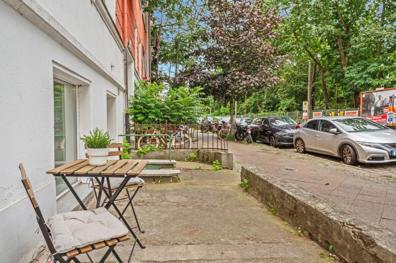 2 Zimmer Apartments, 4 Betten, Vollmoebliert,Zentrale Lage Am S-Bahnhof Berlin Kültér fotó